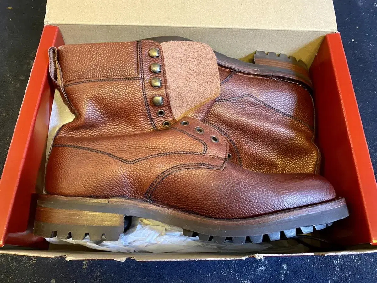 Cheaney deals fiennes boots